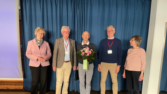 Ein Teil des Vorstands: (v. l.) Christiane Eisenhauer (Beisitzerin), Uwe Karges (1. Vorsitzender), Siurt von Wiarda (ehem. 2. Vorsitzender & ehem. Schatzmeister), Jan Putfarken (2. Vorsitzender), Angelika Jühne (Schriftführerin)
